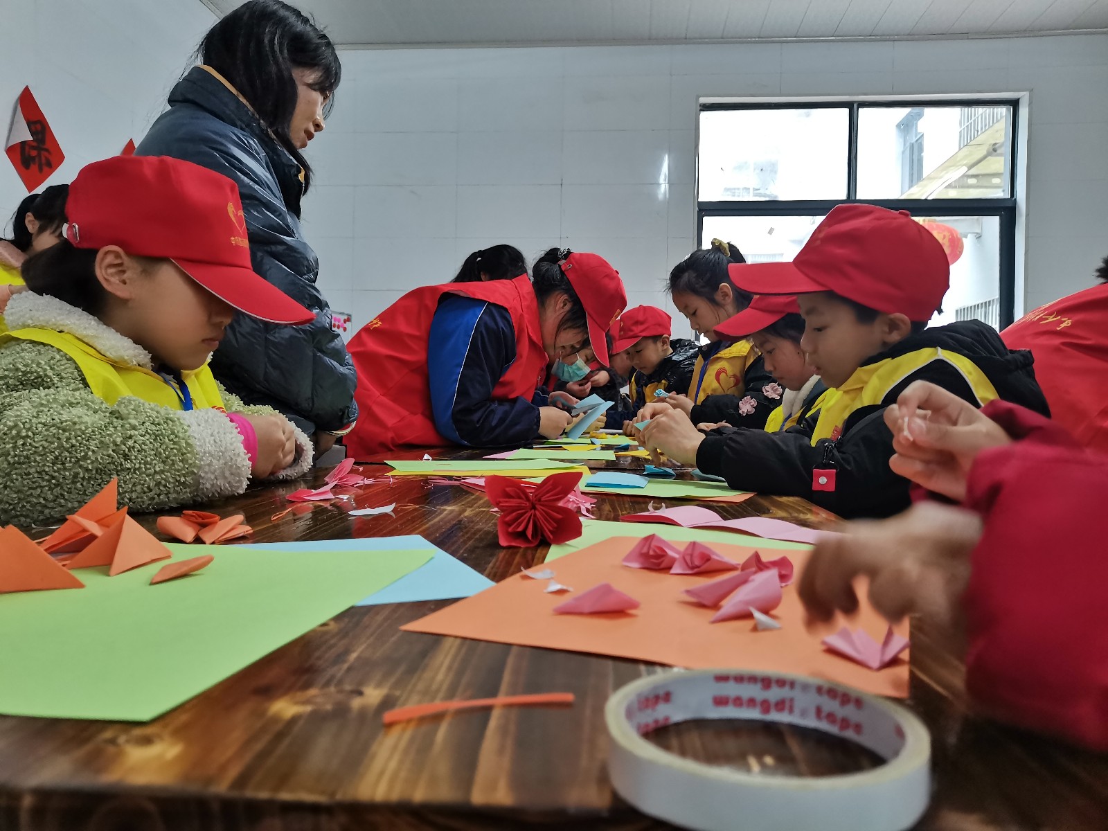 中方一中：雷锋青少年  践行志愿精神