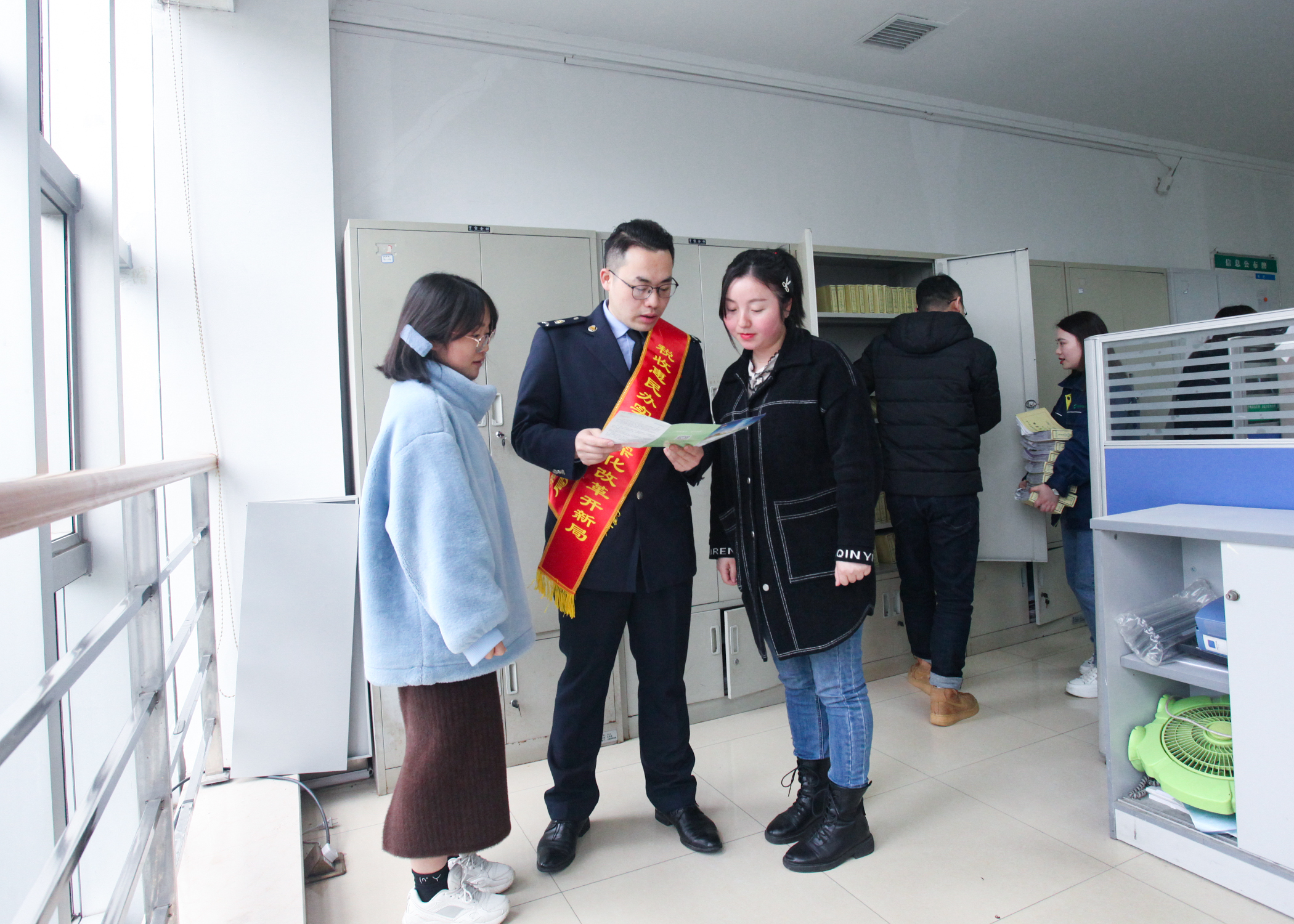 中方县税务局：税收宣传小分队深入高新区重点税源企业开展宣传辅导