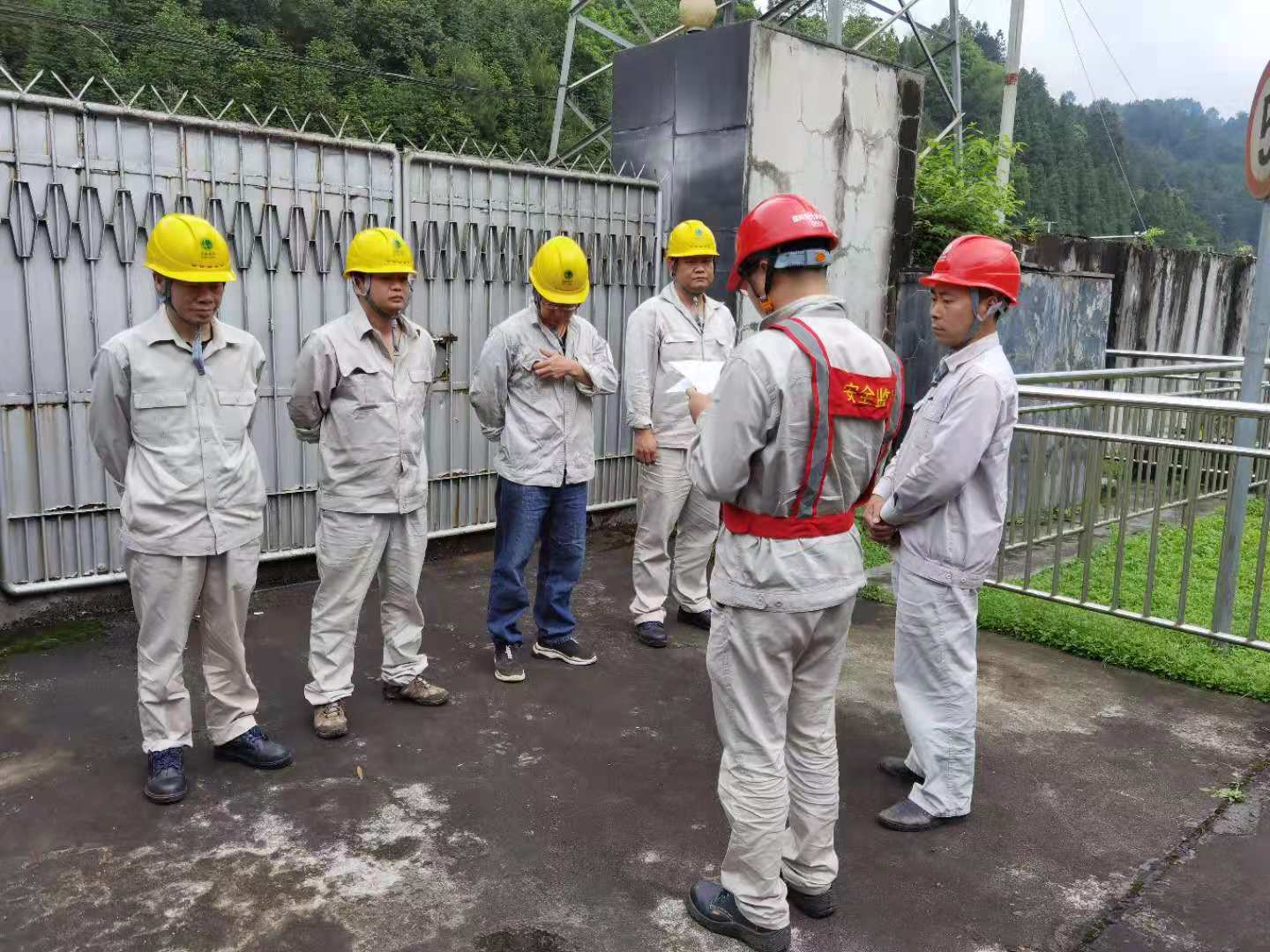 国网中方县供电公司：主变调档提升供电质量