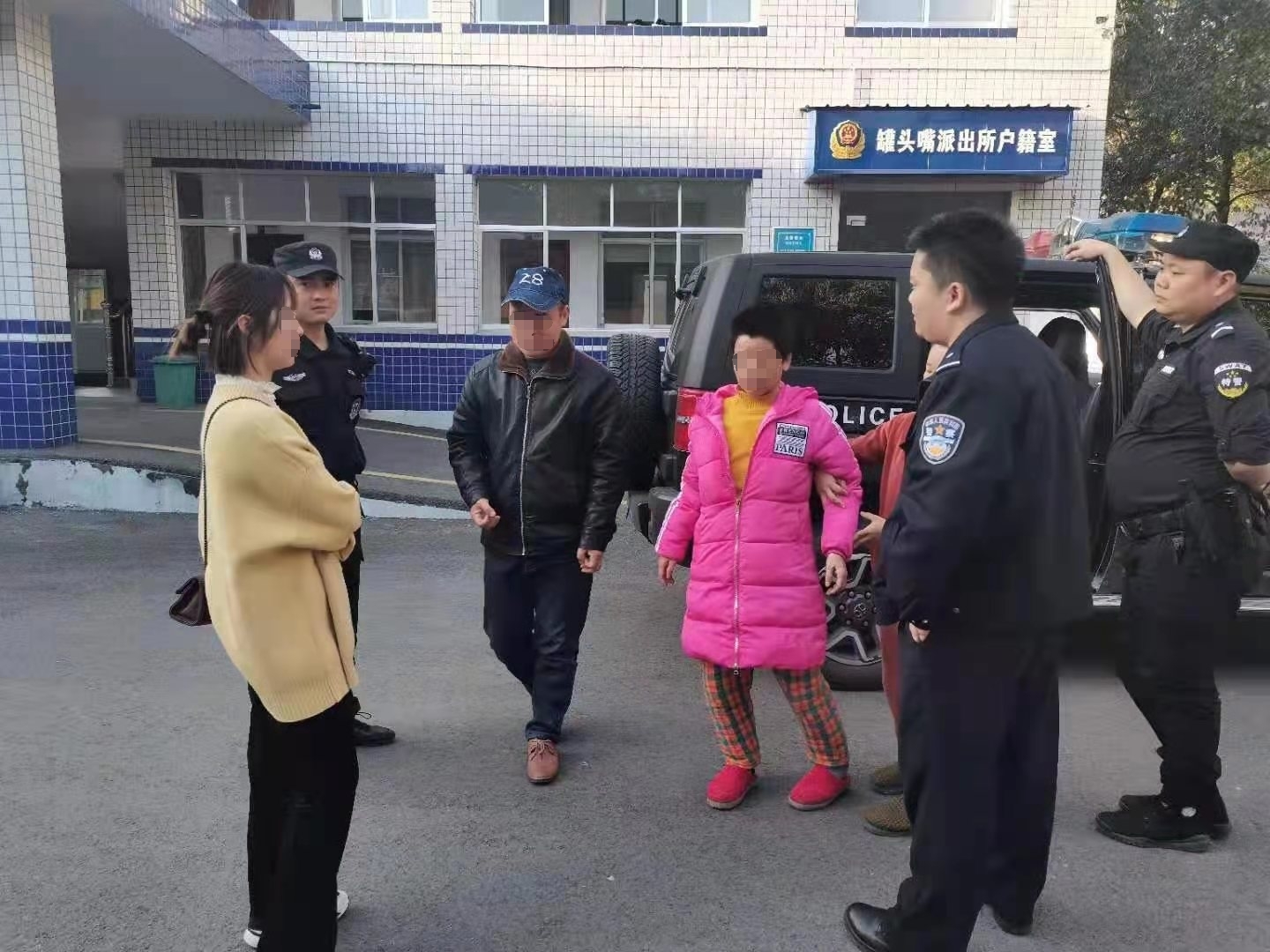 生死之间！汉寿公安成功救助一轻生女子
