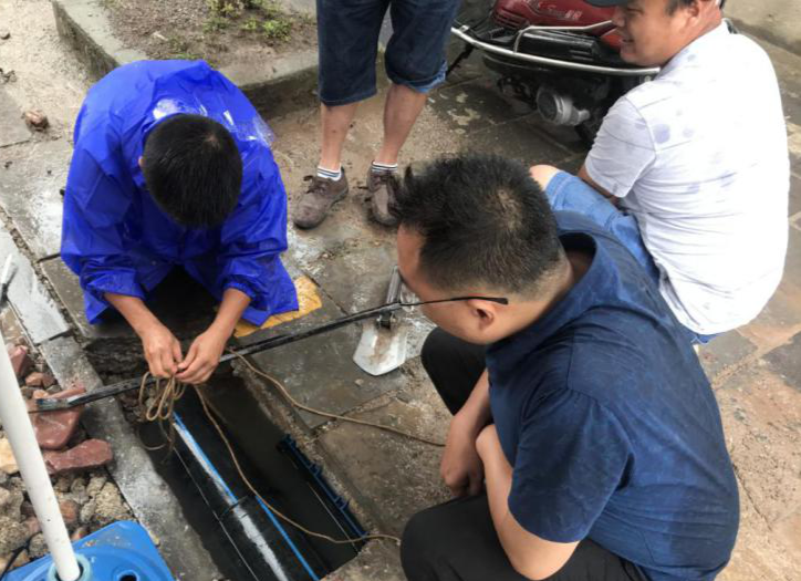利福塔镇：排障抢修行动迅速 为民服务义不容辞
