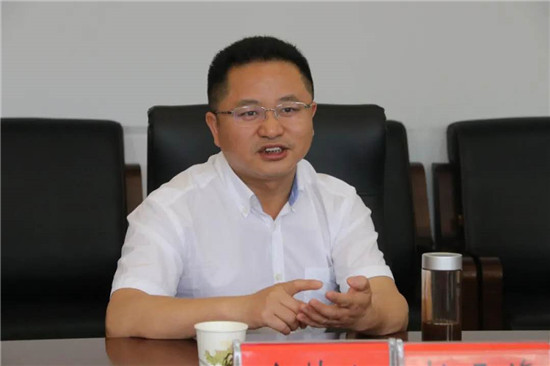 桑植县委副书记,县长赵云海