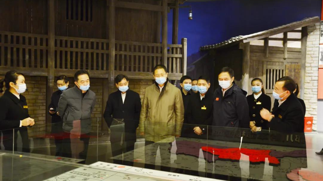 副省长谢卫江来张调研文化旅游等工作
