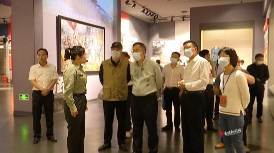 全国人大代表湘西小组来桑开展专题调研活动