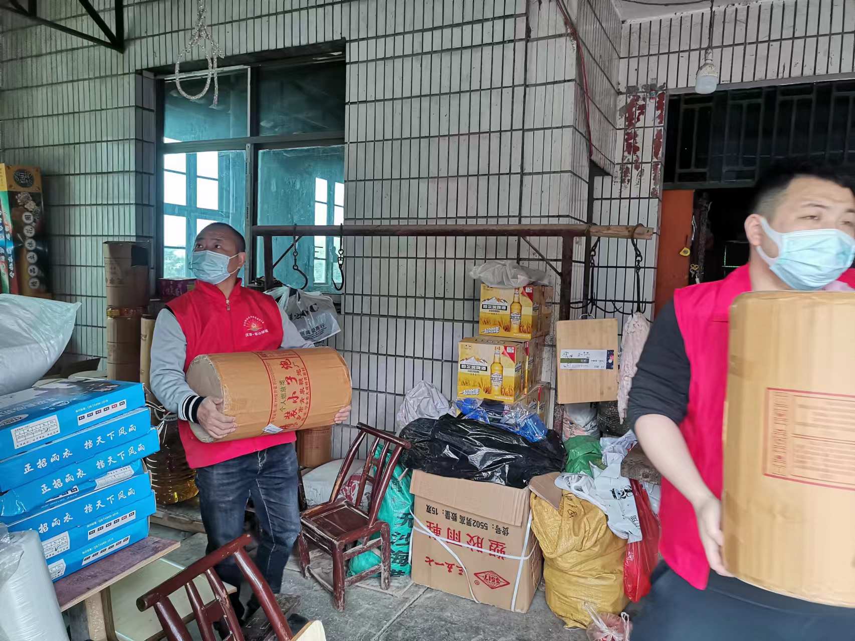 【安全生产进行时】军山铺镇开展烟花鞭炮领域突击检查