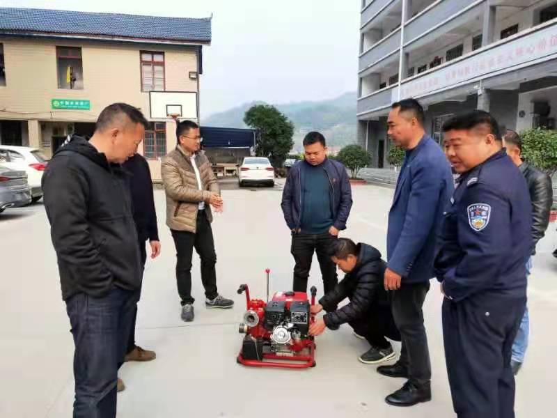 袁家镇：开展消防应急演练 提升干部应急能力