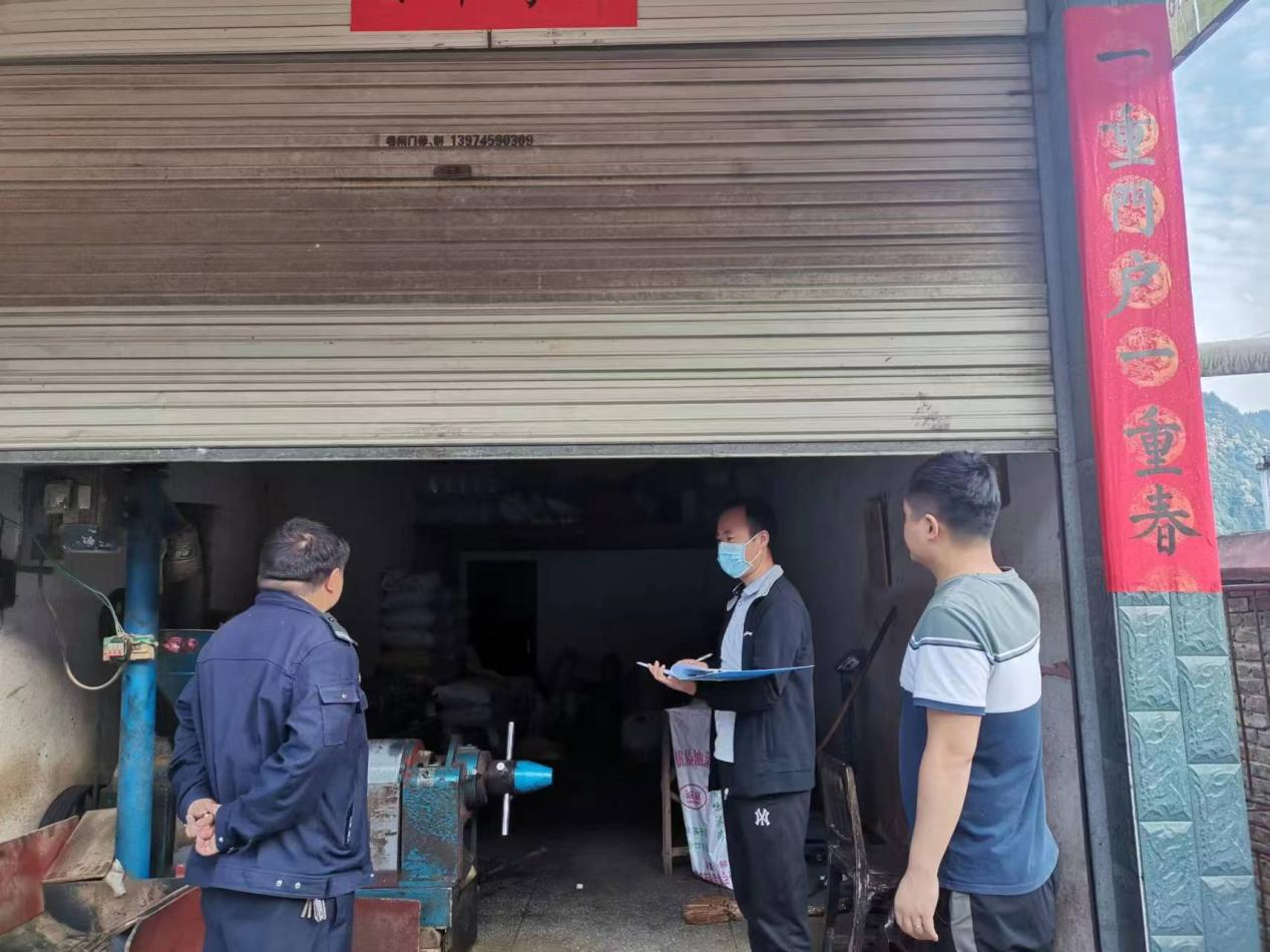 房屋建筑安全隐患大排查大整治｜袁家镇：扎实开展房屋建筑安全隐患大排查大整治工作