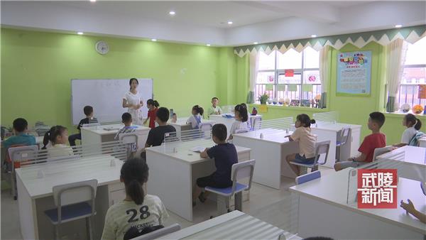东江街道新坡社区儿童之家暑假课堂开课