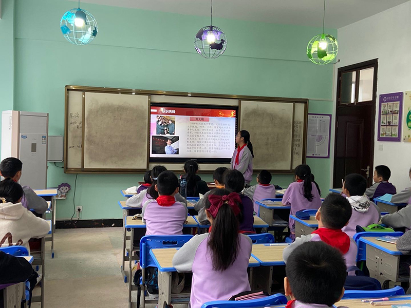 武陵区紫菱小学：从小学先锋，长大做先锋