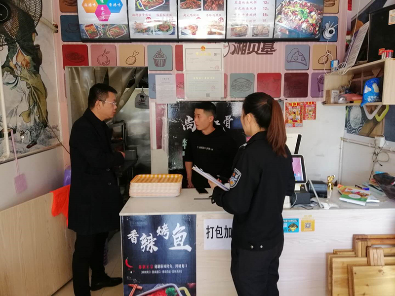 永安街道为餐饮行业燃气管理加把“安全锁”