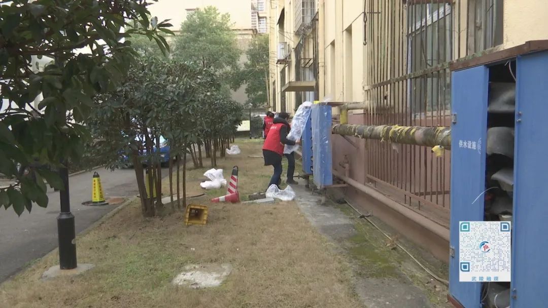 常德为14万余块“易冻”水表“穿衣保暖”