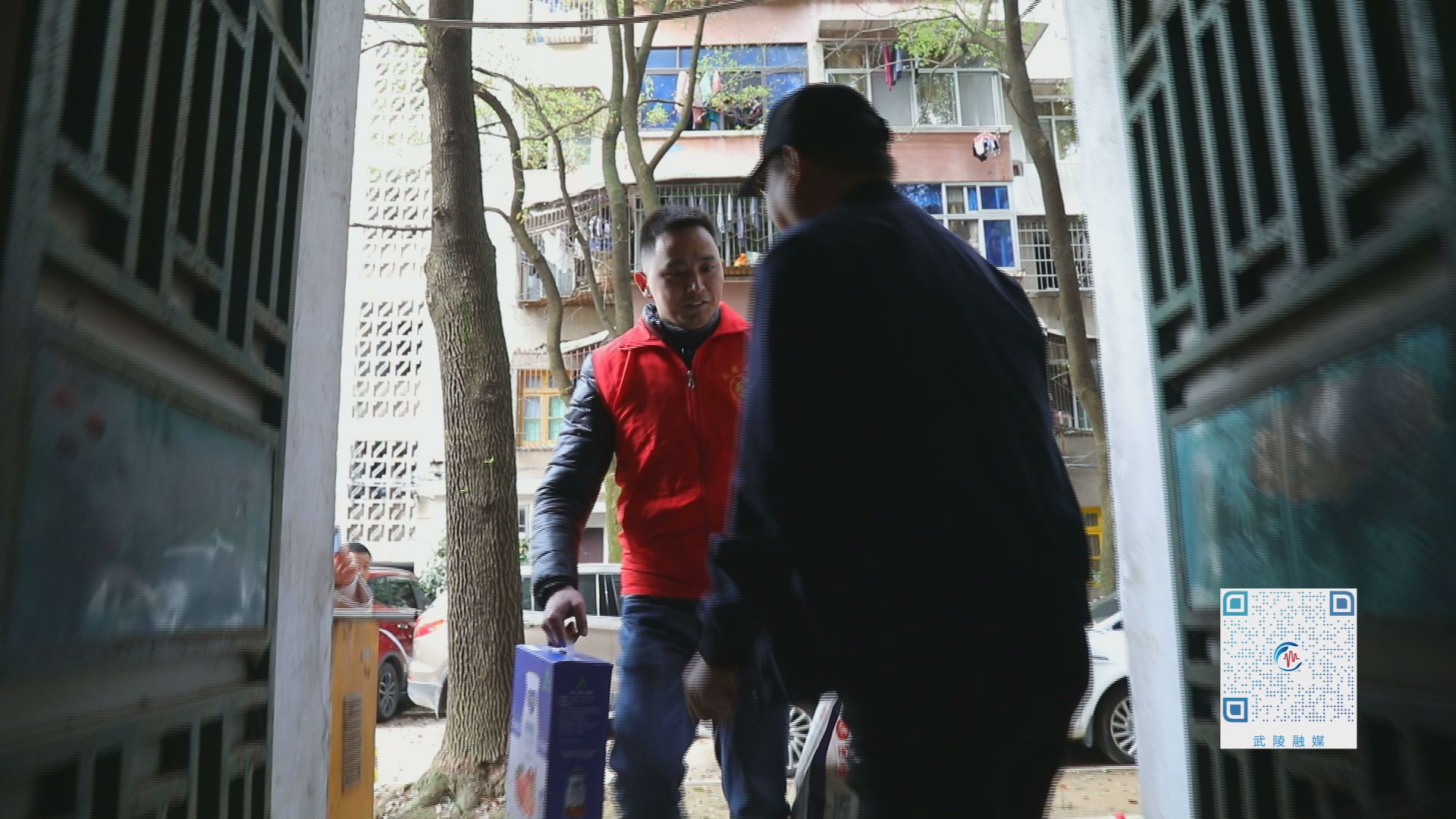 穿紫河街道：“雷锋车队”温暖一座城
