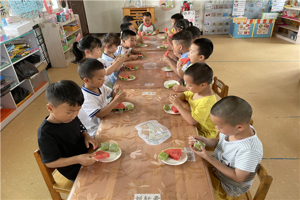 新兴幼儿园：开展端午节主题教育活动