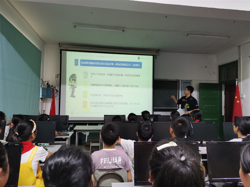 武陵区东江实验学校：时刻紧绷防范弦，谨防电信诈骗犯