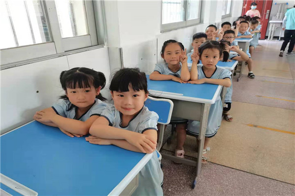 新兴幼儿园：初探小学 筑梦前行