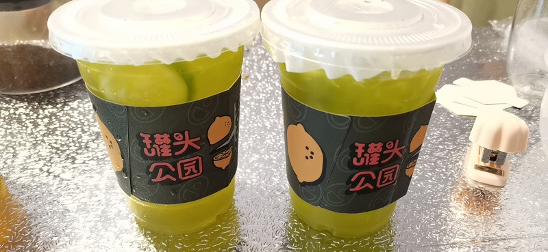武陵区市场监管局突查网红“泰式茶饮”