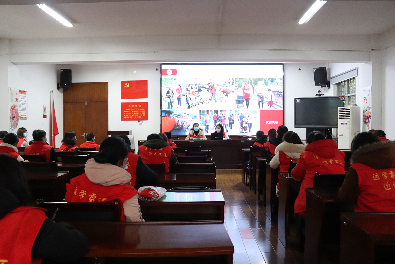 武陵区白马湖街道开展交通志愿服务培训