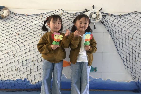 武陵区丹洲乡坪湖幼儿园：“感恩有你”—母亲节主题活动