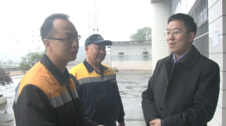 龚红果走访慰问一线工作人员 检查疫情防控和安全生产工作