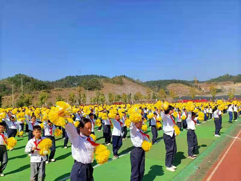 懷化市碧桂園小學(xué)校園體育節(jié)拉開序幕