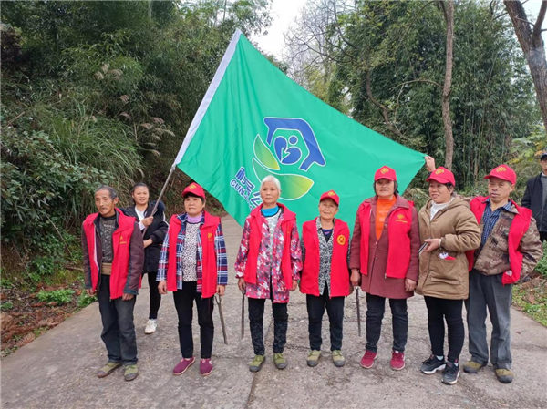 桐木镇：“村居公益人”百日环境大提升
