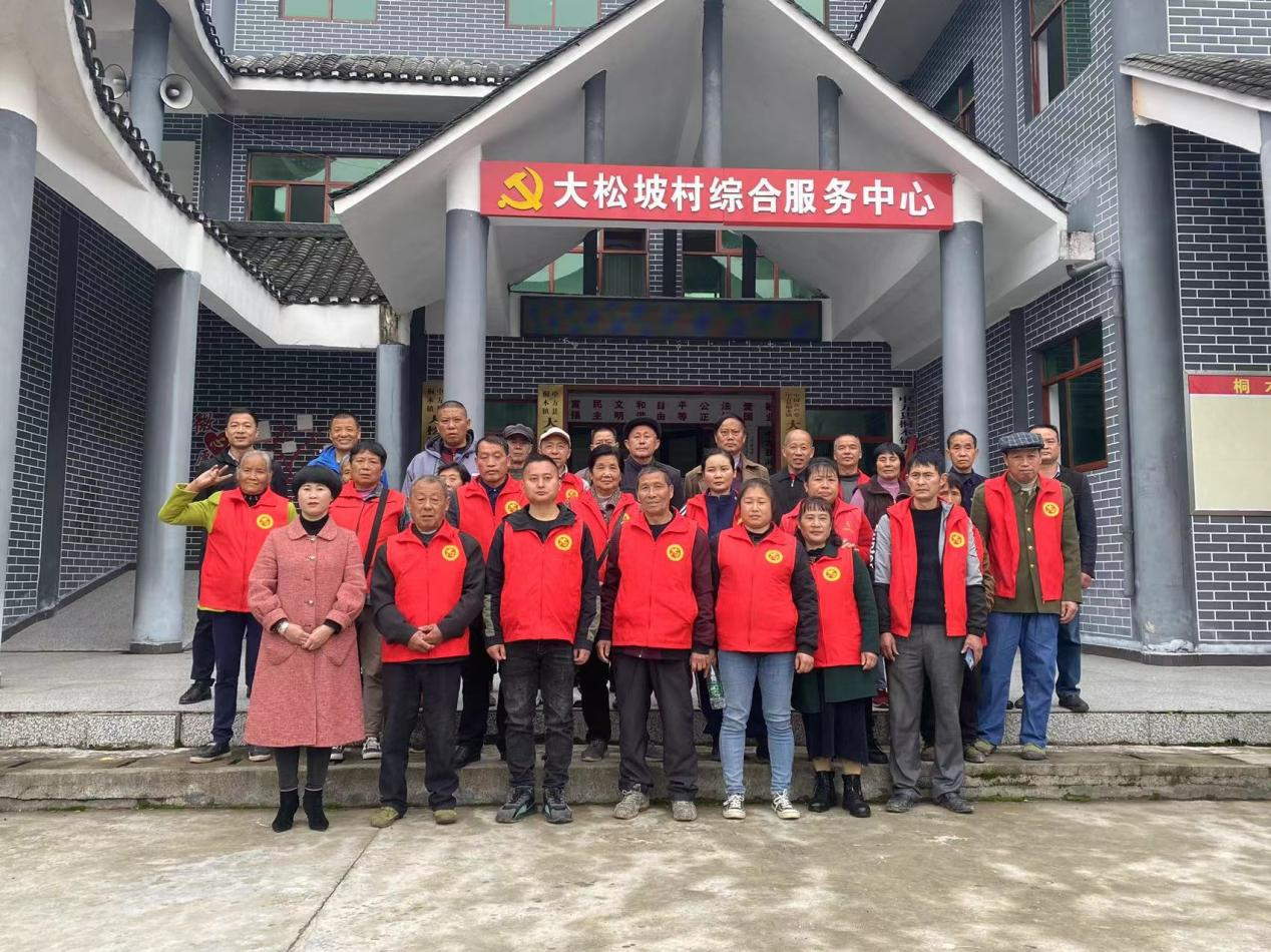 桐木镇：垃圾分类，志愿者在行动