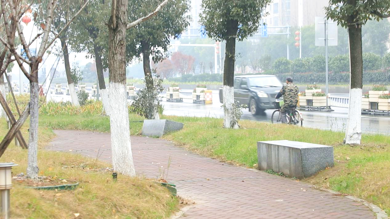 不文明行為曝光臺||非機動車逆行、違規停車......這些不文明行為，你有嗎？