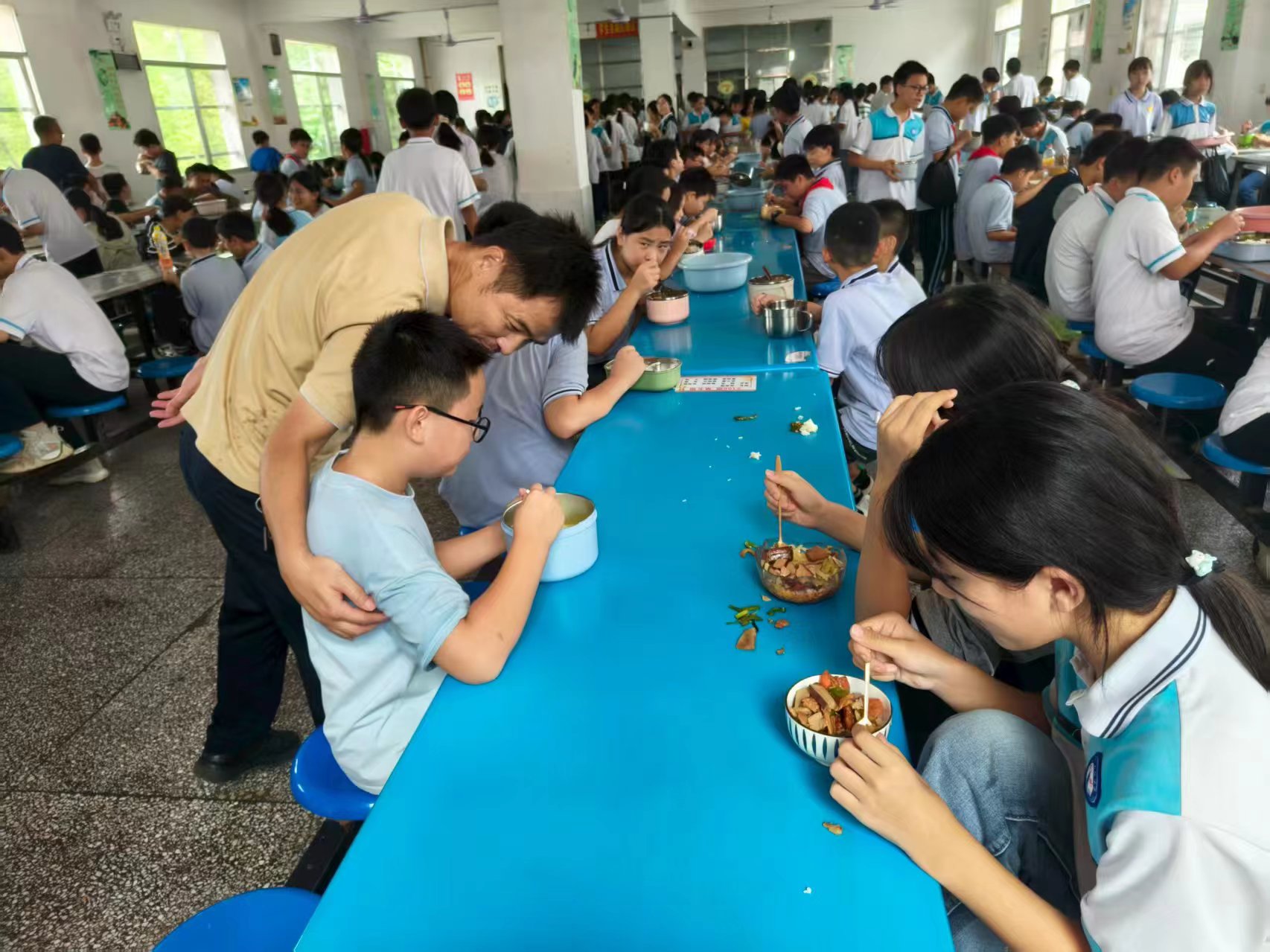 汉寿县龙阳街道：全力守护学生“舌尖上的安全”