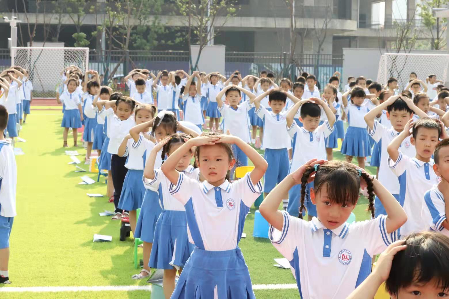 武陵区第六小学：六小一小步，悦美一大步——武陵区第六小学隆重举行开学典礼暨新生入学礼