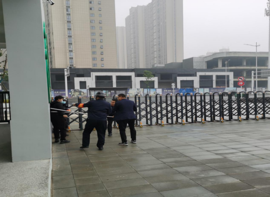 武陵区第六小学开展“反恐防暴”安全演练
