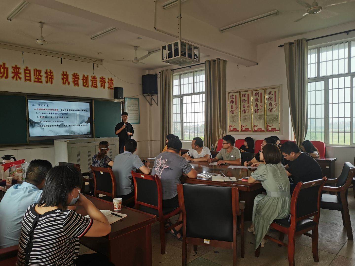 武陵区青林小学：别样教师整训，助力小规模薄弱学校谋新篇