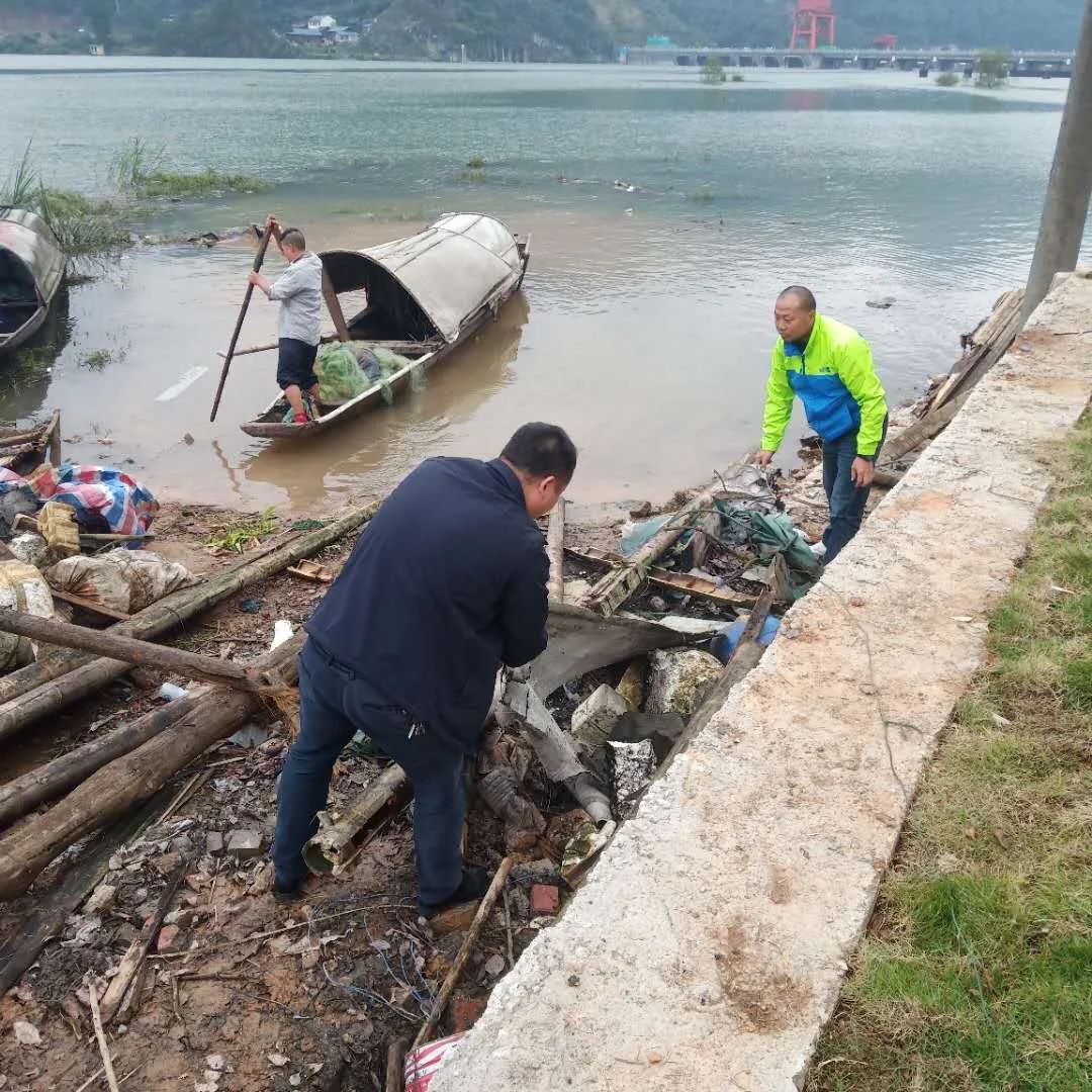 禁捕退捕在行動：橫巖鄉(xiāng)集中銷毀非法漁船漁具?