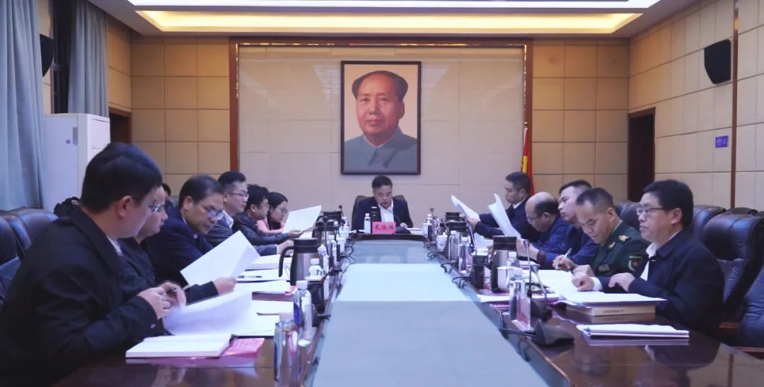 毛運(yùn)鴻主持召開區(qū)工委委員會(huì)會(huì)議，重點(diǎn)研究了這些事項(xiàng)
