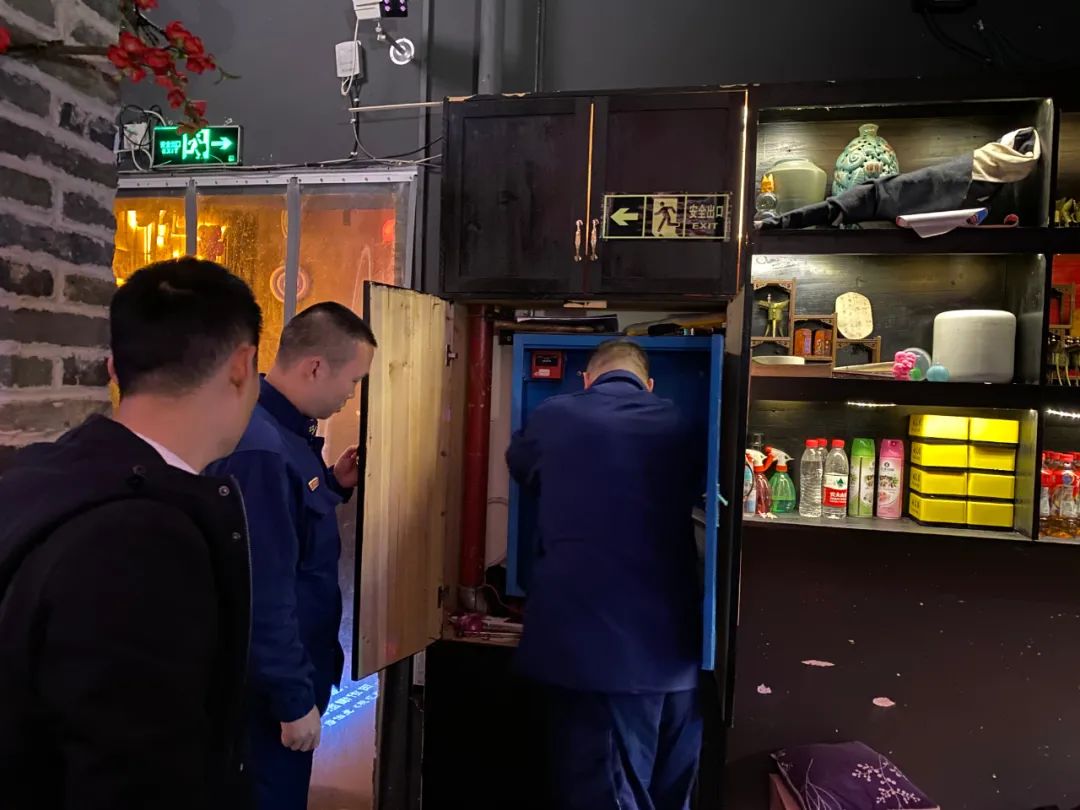 一線防控保平安，洪江區(qū)開展消防夜查行動(dòng)