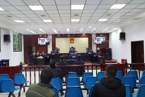 洪江人民法院公开审理首例环境公益诉讼案