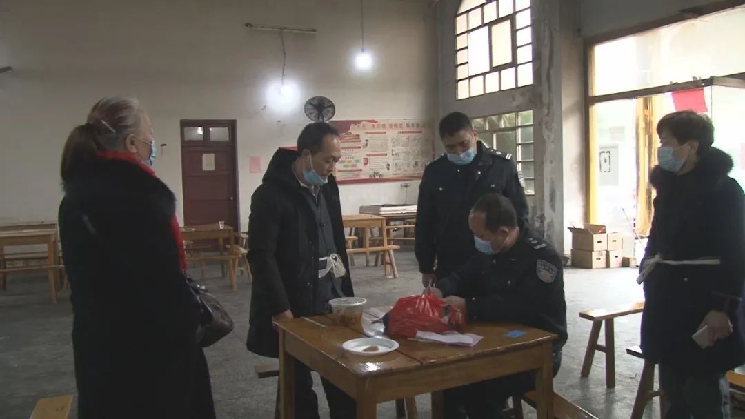 洪江區(qū)組織開展殯葬執(zhí)法檢查