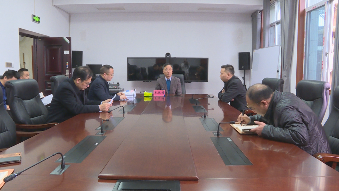 毛運鴻督導全區(qū)政法隊伍教育整頓學習教育環(huán)節(jié)工作