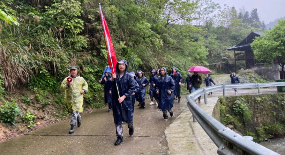 洪江區(qū)：聞“令”而動(dòng)防汛情