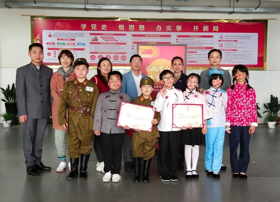 洪江區(qū)代表隊在這項比賽中獲大獎！