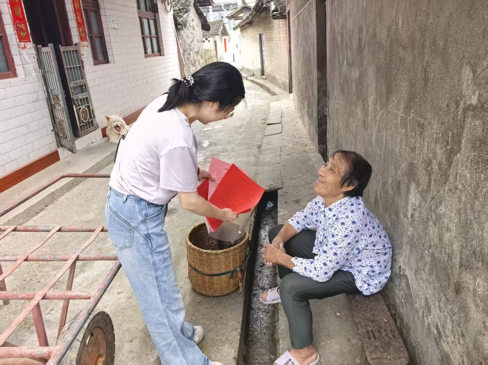 中方县铜鼎镇：端午节前敲家门 安全守护暖人心
