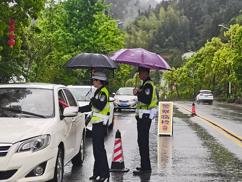 桂东交警：持续发力做好辖区保通保畅