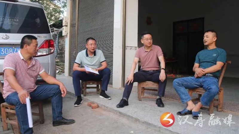 汉寿县领导何彦兵到洋淘湖镇督导禁捕退捕工作