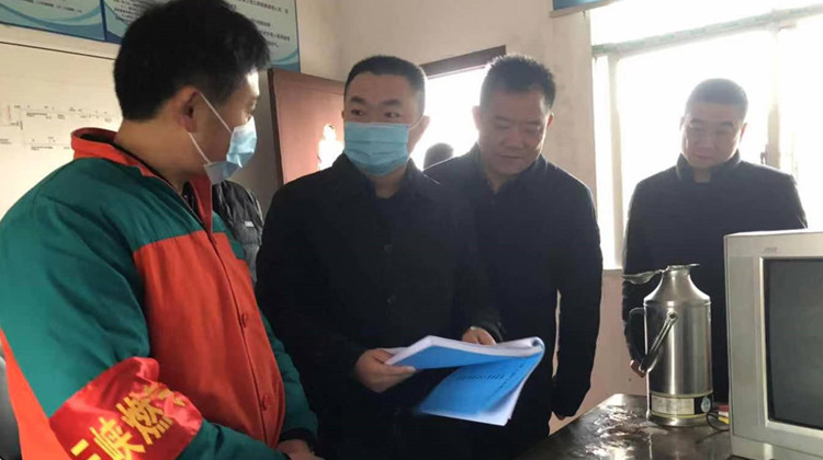 【就地过年 暖在身边】汉寿县领导吴金检查“两节”期间安全生产及疫情防控工作