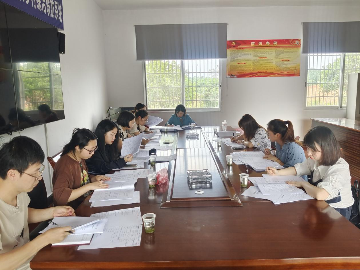 朱家铺镇召开基层党建工作推进会