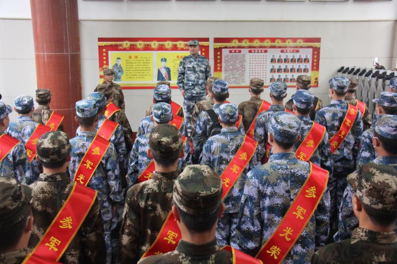 汉寿县举行2021年春季新兵入伍欢送仪式
