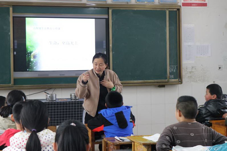 汉寿县心理健康教育工作坊送课到校
