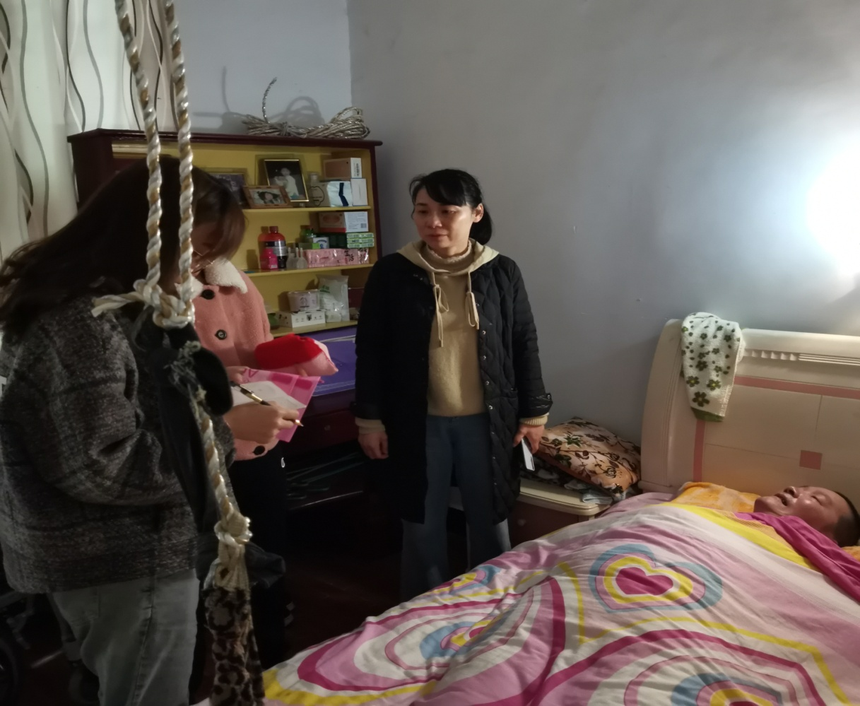 龙阳街道城南社区：上门服务情暖民心
