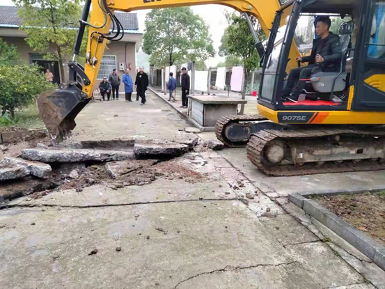 酉港镇：“我为群众办实事”   让敬老院旧貌换新颜