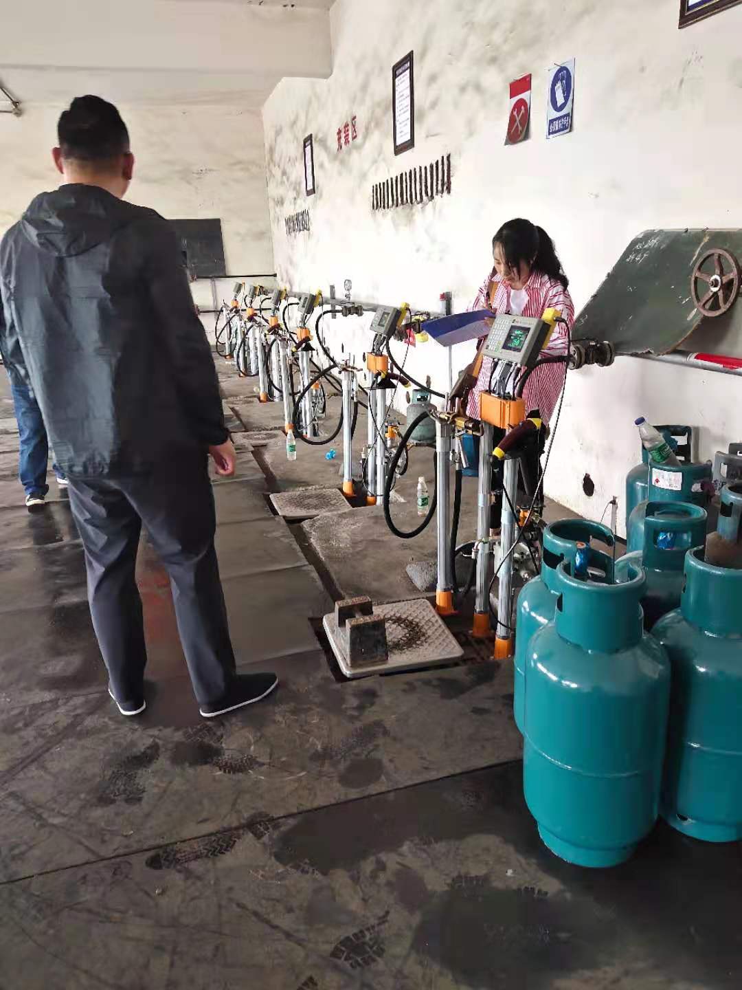 汉寿县市场监督管理局开展“计量惠民”系列活动