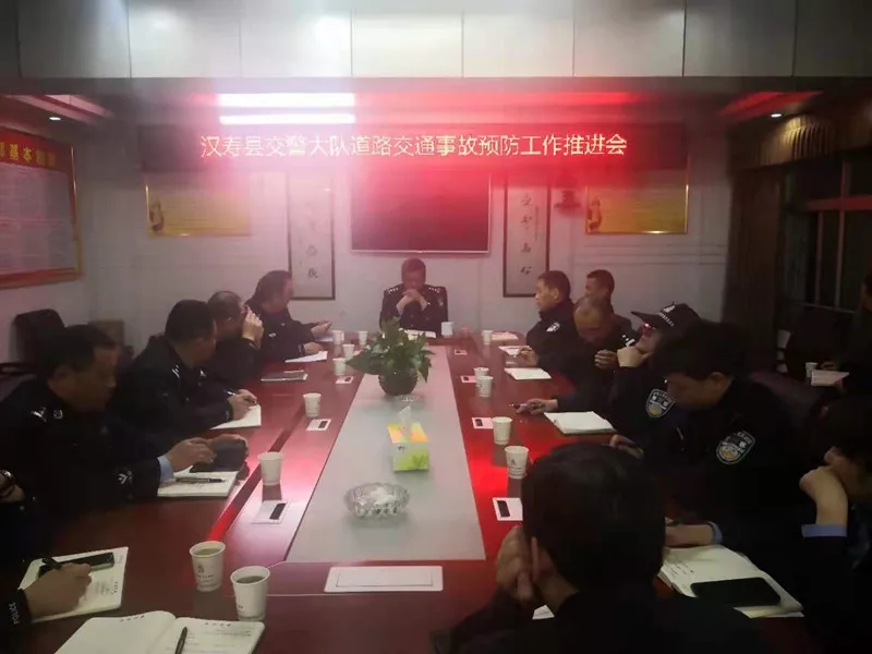 汉寿县公安交警大队深刻汲取事故教训 举一反三强化安全管理